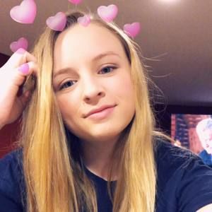 Meet your Posher, Skylar